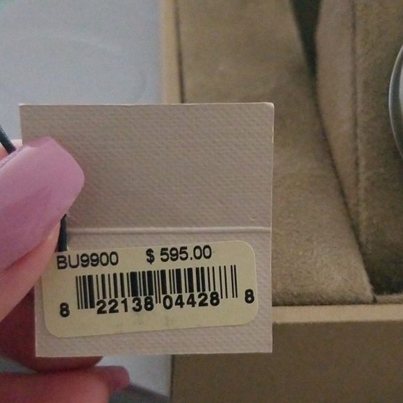 Burberry Watch - Picture 3 of 5